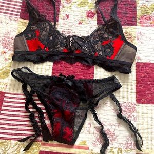 Victoria's secret bra and panties set S
